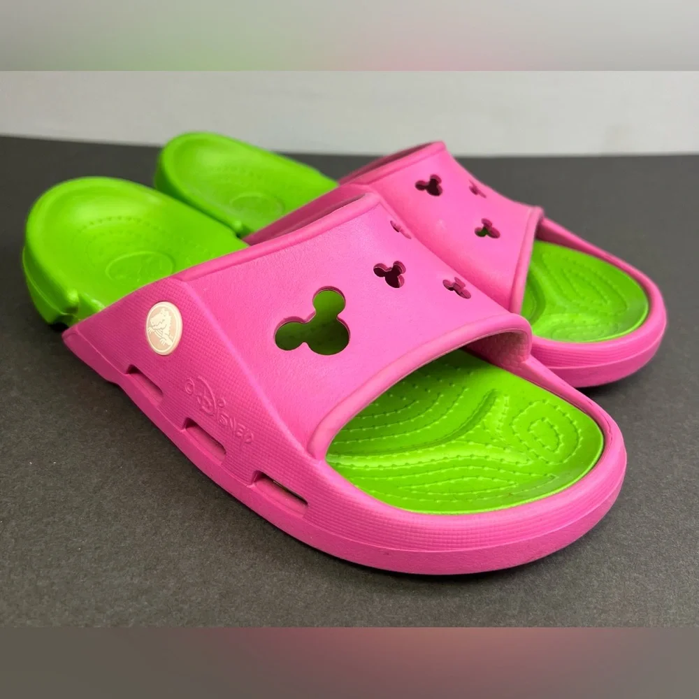 Crocs- Disney Slip on-‎ Youth, Size:J3, Pink/Green, Pre-Owned